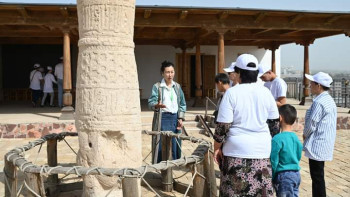 Фотография к новости: 100-ге жуық жас тарихи орындарға саяхаттады