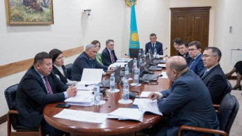 Фотография к новости: Сенатта «Қоғамдық бақылау туралы» заң талқыланды