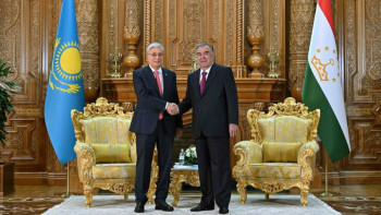 Фотография к новости: Президенттің Тәжікстан Республикасына жұмыс сапарының бірінші күні аяқталды