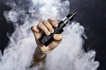 Фотография к новости: Франция электронды темекіге тыйым салады