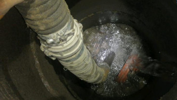 Фотография к новости: Астанада нөсер кәрізінен 620 тоннаға жуық лай шығарылды