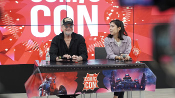 Фотография к новости: "Батыл әрі сенімді болыңыздар". Голивудтық жұлдыз жас актерлерге кеңес берді