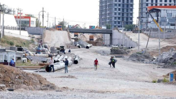 Фотография к новости: Шымкент-Ташкент жолында көпір салынып жатыр