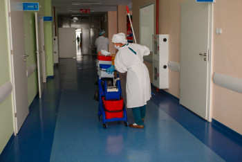 Фотография к новости: Талғарда қайтыс болған науқастың ұлы дәрігерлерді аяусыз ұрған