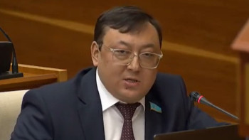 Фотография к новости: Депутаттар азаматтарымызға 4 пайыз жеңілдікпен көлік беруді ұсынды