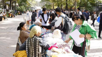 Фотография к новости: Шымкентте қайтарымсыз грант иелері өз өнімдерін ұсынды
