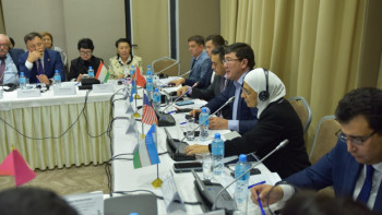 Фотография к новости: Алматыда дәрілік заттардың сапасы талқыланды