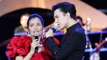 Фотография к новости: Димаш Қытайдағы "Golden Panda" премиясында өнер көрсетті