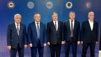 Фотография к новости: Сатыбалды Дәулеталин Түркі мемлекеттерінің кәсіподақтар ұйымының Бас хатшысы болып сайланды