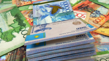 Фотография к новости: ШҚО тұрғыны алаяқтарға 5 млн теңгесін беріп жіберді