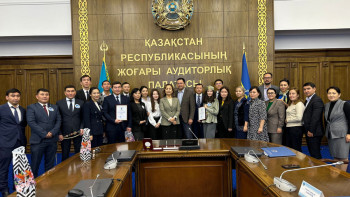 Фотография к новости: Жоғары аудиторлық палатада тілдер мерекесіне орай сайыс өтті