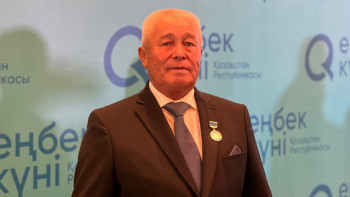 Фотография к новости: 51 жыл еңбек еткен маман: Қазақстанның болашағы жайлы