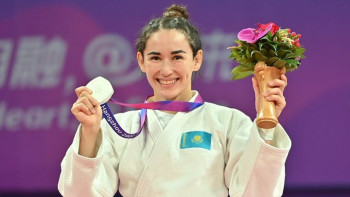 Фотография к новости: Әбиба Абужақынова – Азия ойындарының күміс жүлдегері