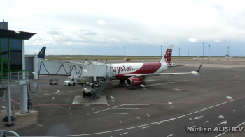 Фотография к новости: Астанадан Алматыға ұшатын рейс бір түнде үш рет кейінге шегерілді