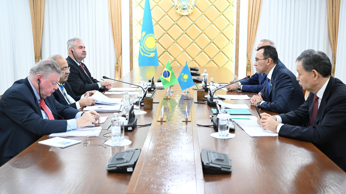  Парламент Сенатының баспасөз қызметі