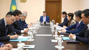 Фотография к новости: Еліміздің азаматтары Жолдаудың нақты нәтижесін сезінуі керек – Олжас Бектенов