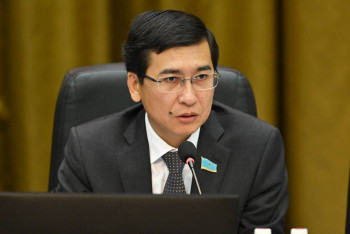 Фотография к новости: 74 мың теңге жәрдемақыға қалай өмір сүруге болады? – Асхат Аймағамбетов