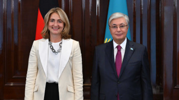 Фотография к новости: Қасым-Жомарт Тоқаев Euler Hermes агенттігінің басқарма мүшесі Эдна Шёнені қабылдады