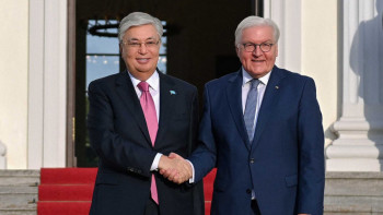 Фотография к новости: Мемлекет басшысы Bellevue резиденциясына барды