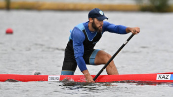 Фотография к новости: Азиада: Қазақстандық ескекшілер екі қола медаль жеңіп алды