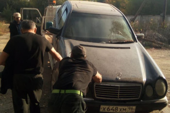 Фотография к новости: Ақтөбе тұрғыны көлікті эвакуатормен ұрлап кеткен