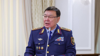 Фотография к новости: «Манерасына байланысты». Қожаев Риддерде мемлекеттік тілді талап еткендер жайлы