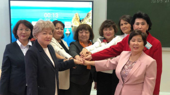 Фотография к новости: 4 мың теңге жалақы, жауапты жұмыс: Тәжірибелі ұстаз мұғалім мамандығы жайлы