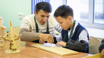 Фотография к новости: Президент қайырымды азаматтарды ауыл мектептеріне көмектесуге шақырды