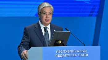 Фотография к новости: Президент: Өскелең ұрпаққа озық білім беру – өте маңызды міндет