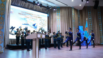 Фотография к новости: Әуе қорғанысы күштерінің 25 жылдығы атап өтілді