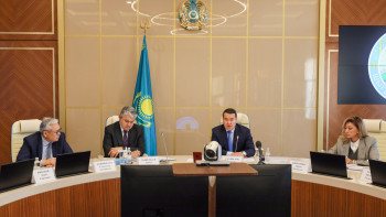 Фотография к новости: Жол, туризм, су проблемасы: Шығыс Қазақстанды дамыту бойынша кеңес өтті