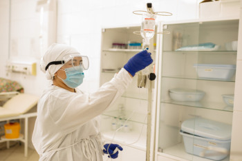 Фотография к новости: Кедейліктің шылбырында жүргендер. Министр қанша адам МӘМС-ке кірмей қалғанын айтты