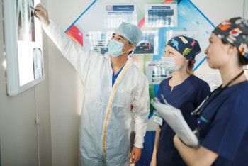 Фотография к новости: Аймағамбетов: МӘМС сақтандыру емес, қарапайым бюджеттен тыс қорға айналды