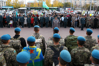 Фотография к новости: Әскери борышын өтеген десантшылар Астанаға келді