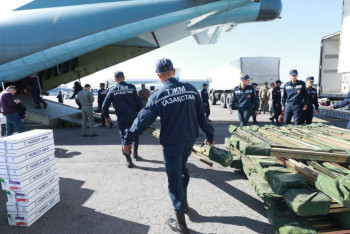 Фотография к новости: Қазақстан Ауғанстанға гуманитарлық көмек жіберді