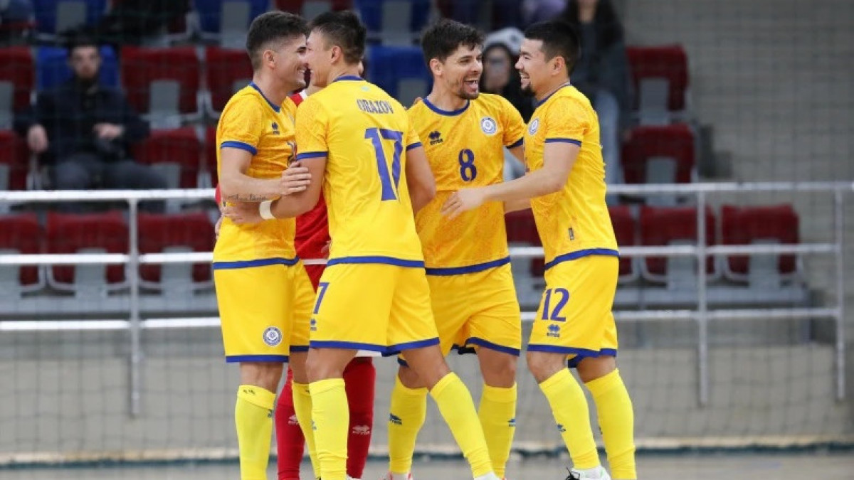 Футзал: Қазақстан Әзербайжанға қарсы матчта камбэк жасады