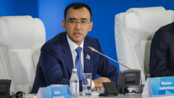 Фотография к новости: Әшімбаев: Дінге сенушілердің сезімін теріс мақсатта пайдаланатындар алаңдатады