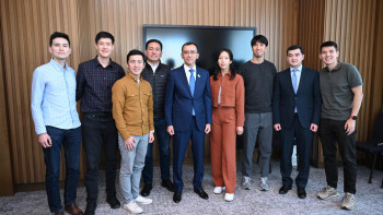 Фотография к новости: Сенат төрағасы Digital Nomads өкілдерімен кездесті