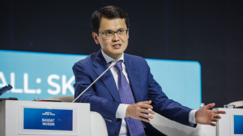 Фотография к новости: Министр латын әліпбиіне көшу тілдің дамуына қалай әсер ететінін айтты