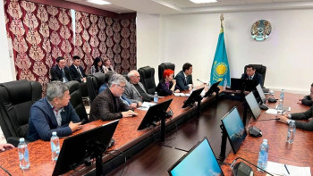 Фотография к новости: Ауыл шаруашылығы министрі фермерлермен кездесті