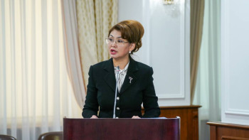 Фотография к новости: Дін агрессиялық түрде талқыланып жатыр