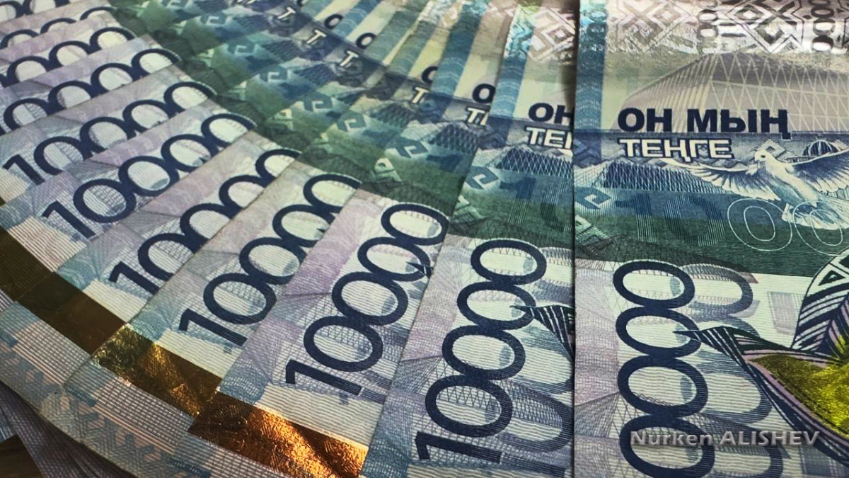  Нұркен Алишев  - архив