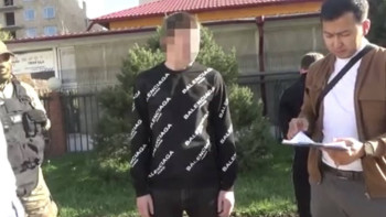 Фотография к новости: Қарағандылық полицейлер ақша бопсалаған қылмыстық топты құрықтады