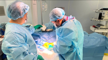 Фотография к новости: Елордалық дәрігер қолы бірнеше жерден бөлініп қалған науқасты аман алып қалды