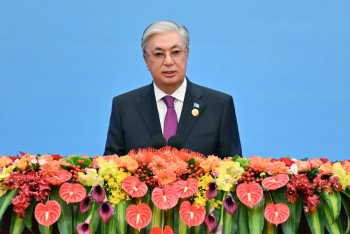 Фотография к новости: Қытайлықтардан да жақсы сөйлейді. БАҚ Тоқаевтың қытайшасы туралы