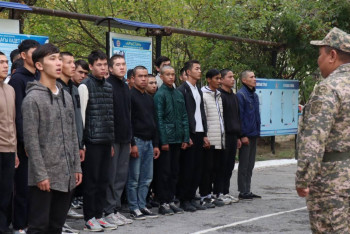 Фотография к новости: Қазақстанда күзгі шақыру науқаны жалғасуда