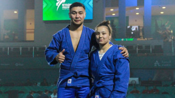 Фотография к новости: Қазақстандық самбошылар Ар-Риядта күміс жүлдеге ие болды