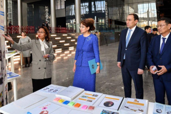 Фотография к новости: Қазақстандық кітапханалар 4,5 млн кітаппен толықты