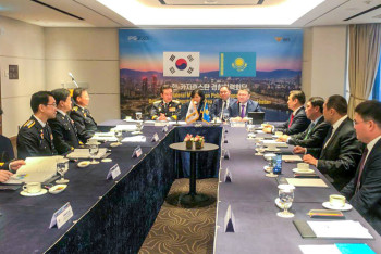 Фотография к новости: Қазақстанның ІІМ басшысы корейлік әріптестерімен кездесті