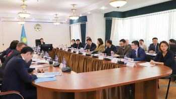 Фотография к новости: Қазақстандықтардың бір санатына жаңа әлеуметтік төлемдер тағайындамақшы